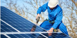 Installation Maintenance Panneaux Solaires Photovoltaïques à Brengues